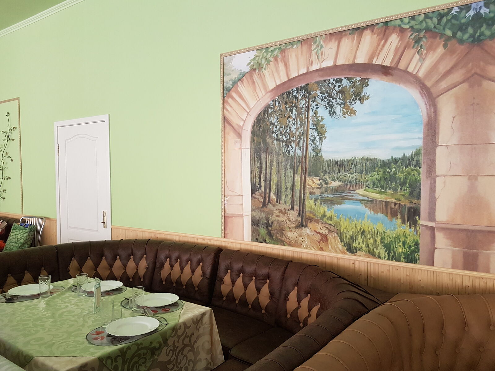 Restoran Pomyniv image 2