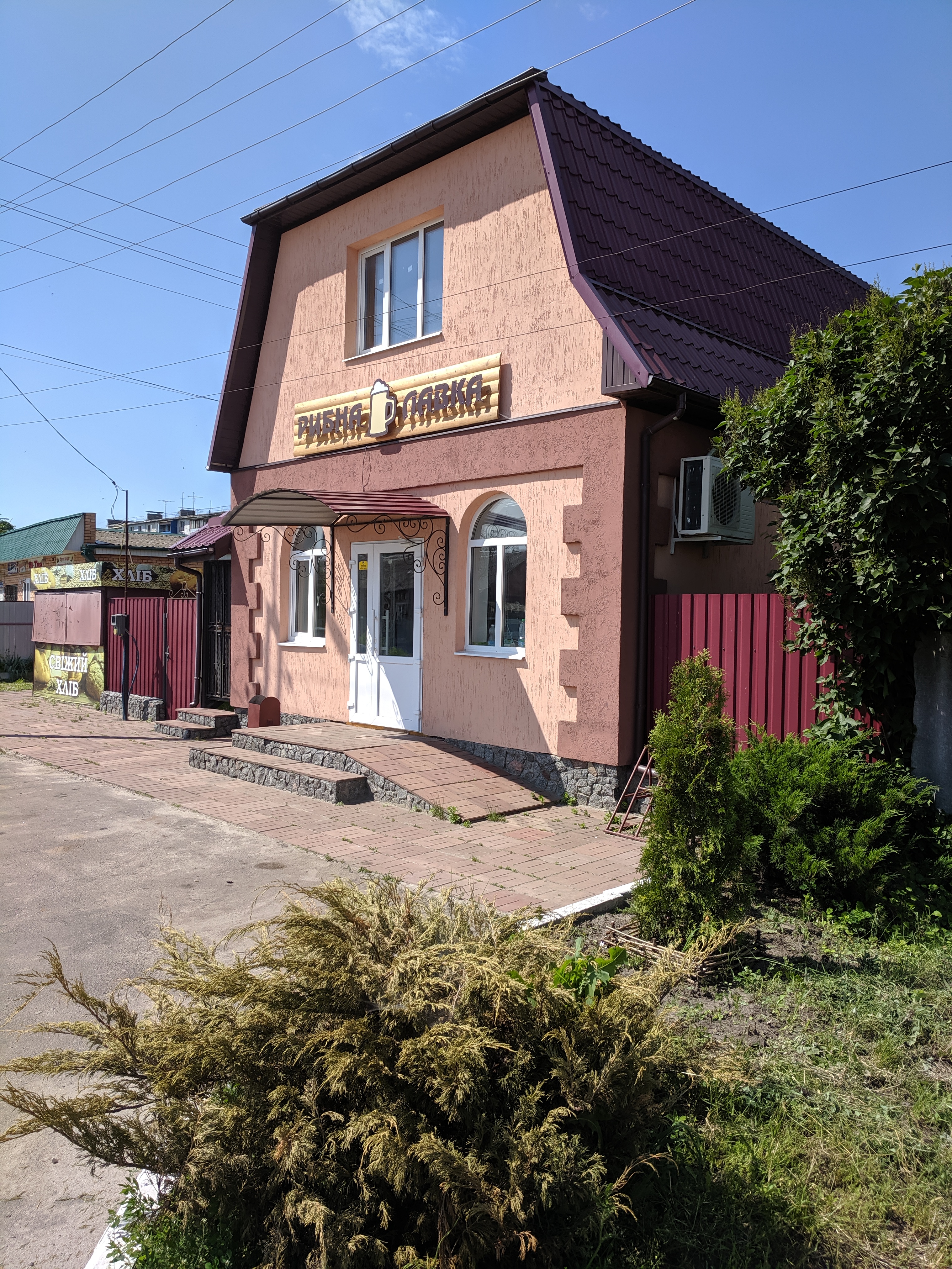 Café white sails image 5