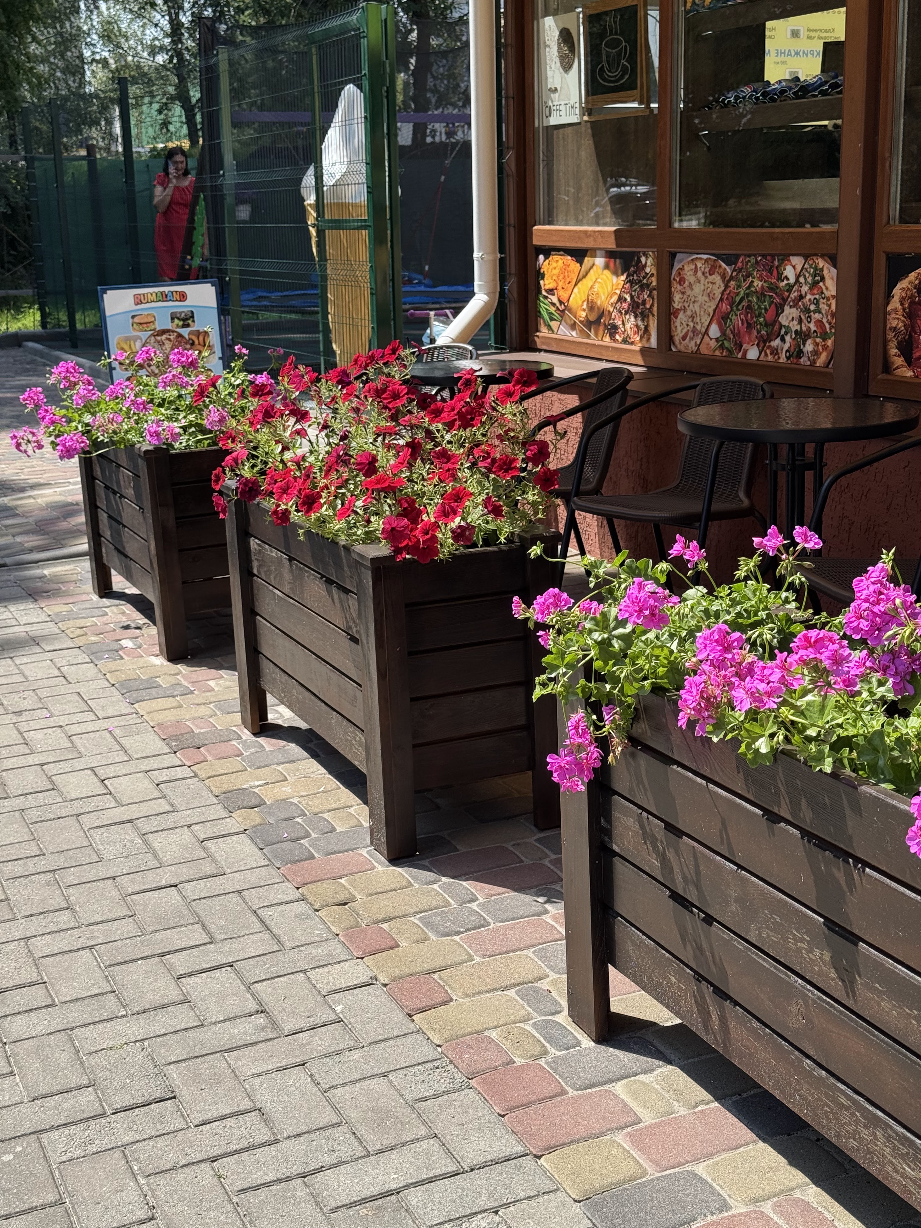 Dytyache Kafe "Assolʹka" image 10