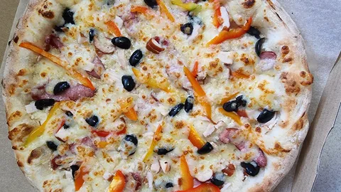 Pizza Street image 1