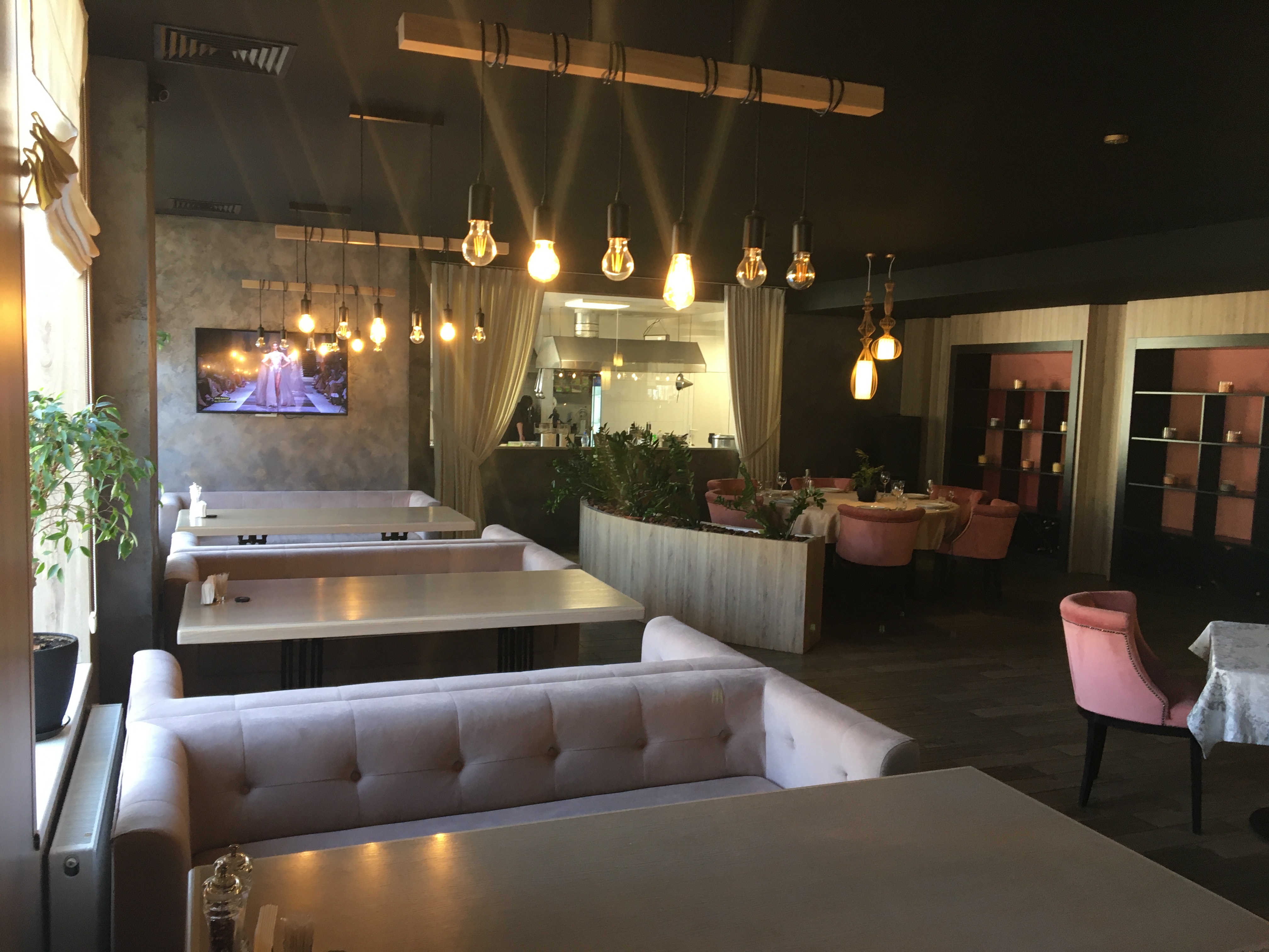 Ресторан "Veranda" image 9