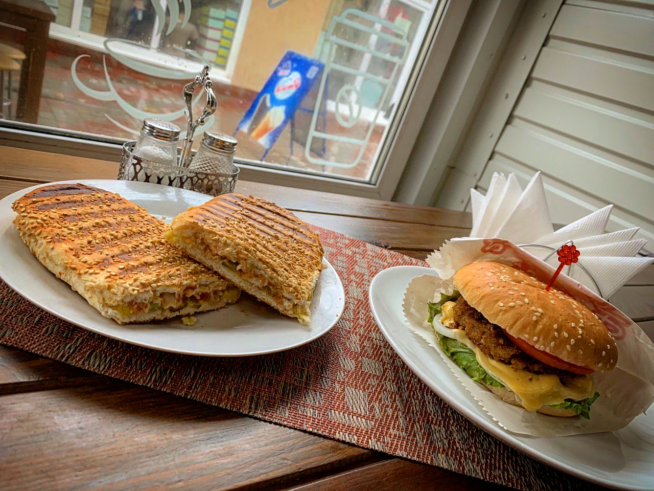 PRK URBAN CAFE image 2