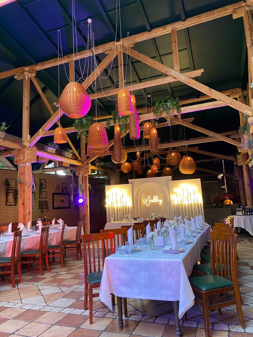 Restoran DACHA kulʹt m'yasa ta vidpochynku image 4