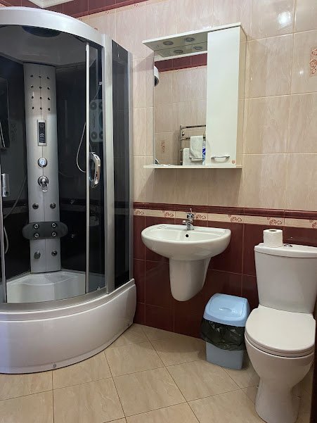 The restaurant "White Royal" image 7