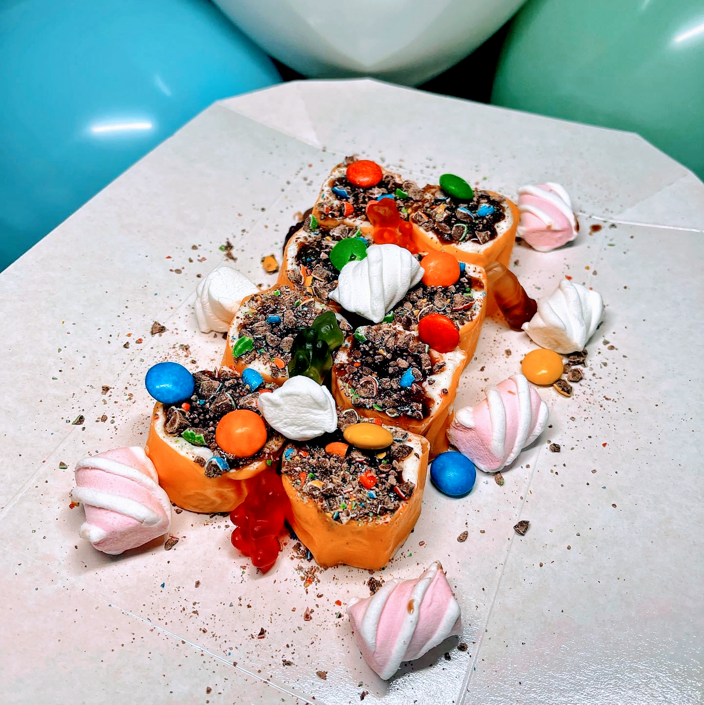 MaxBox - Sushi & Wok image 2