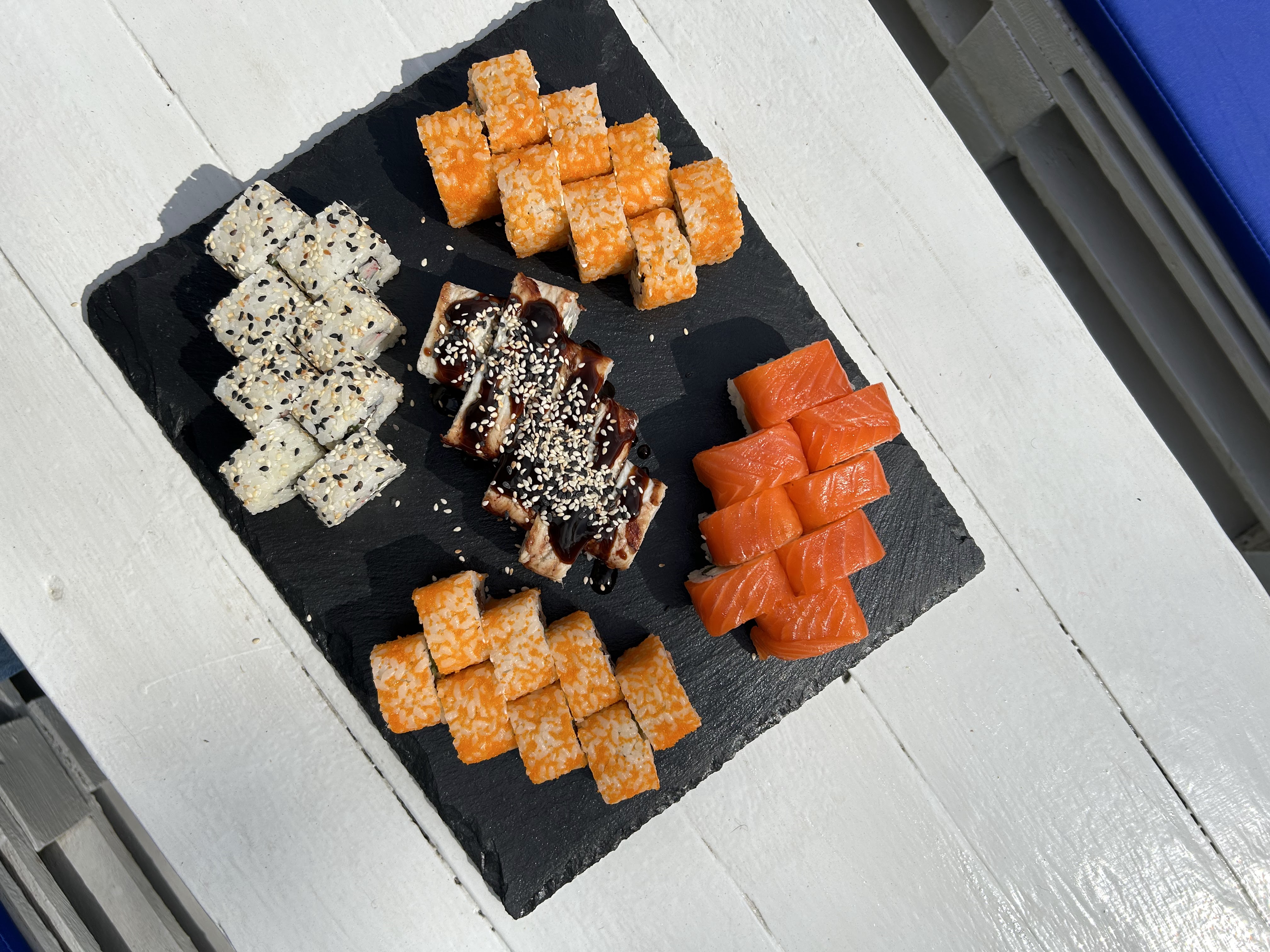 MaxBox - Sushi & Wok image 3