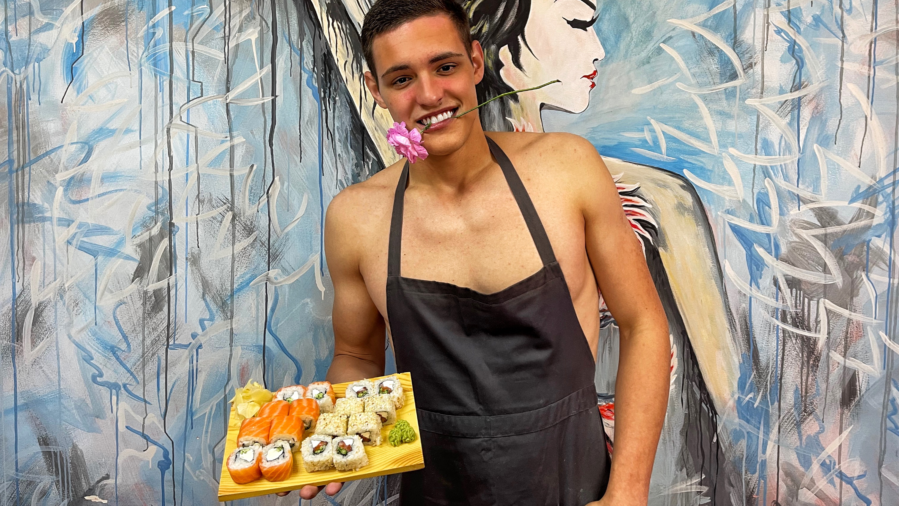 MaxBox - Sushi and Wok image 6