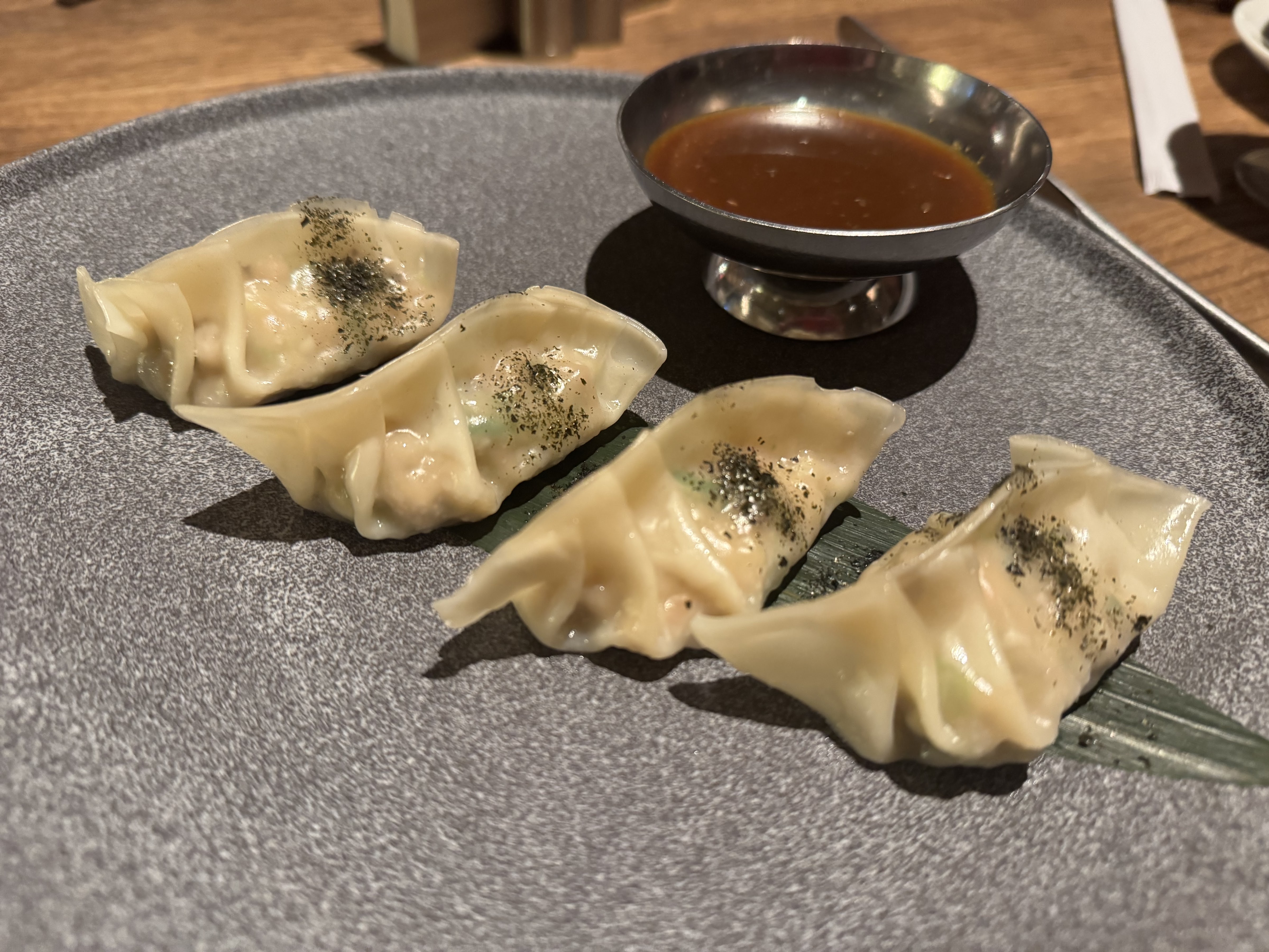 SHI SHI Asian bistro image 7