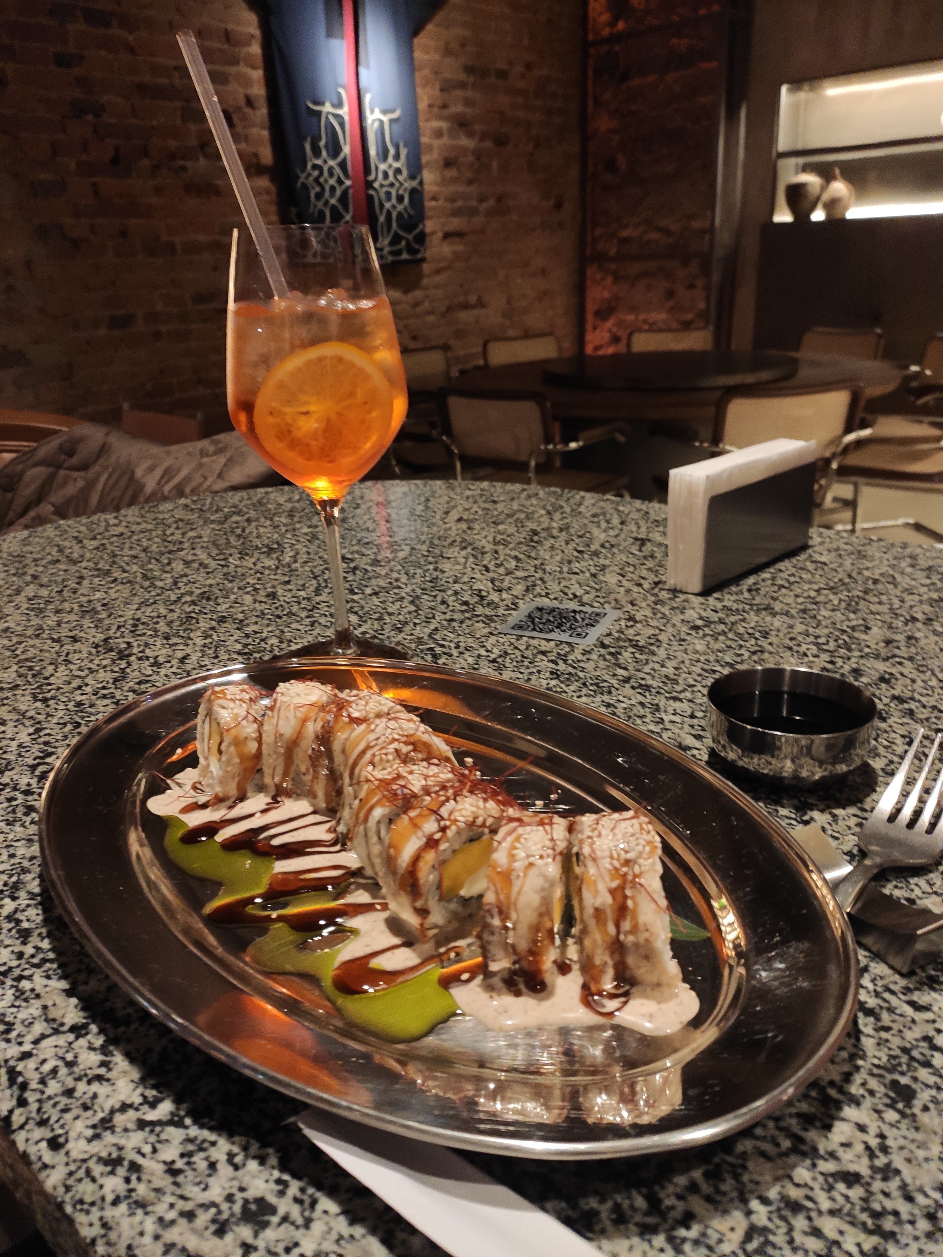 SHI SHI Asian bistro image 8