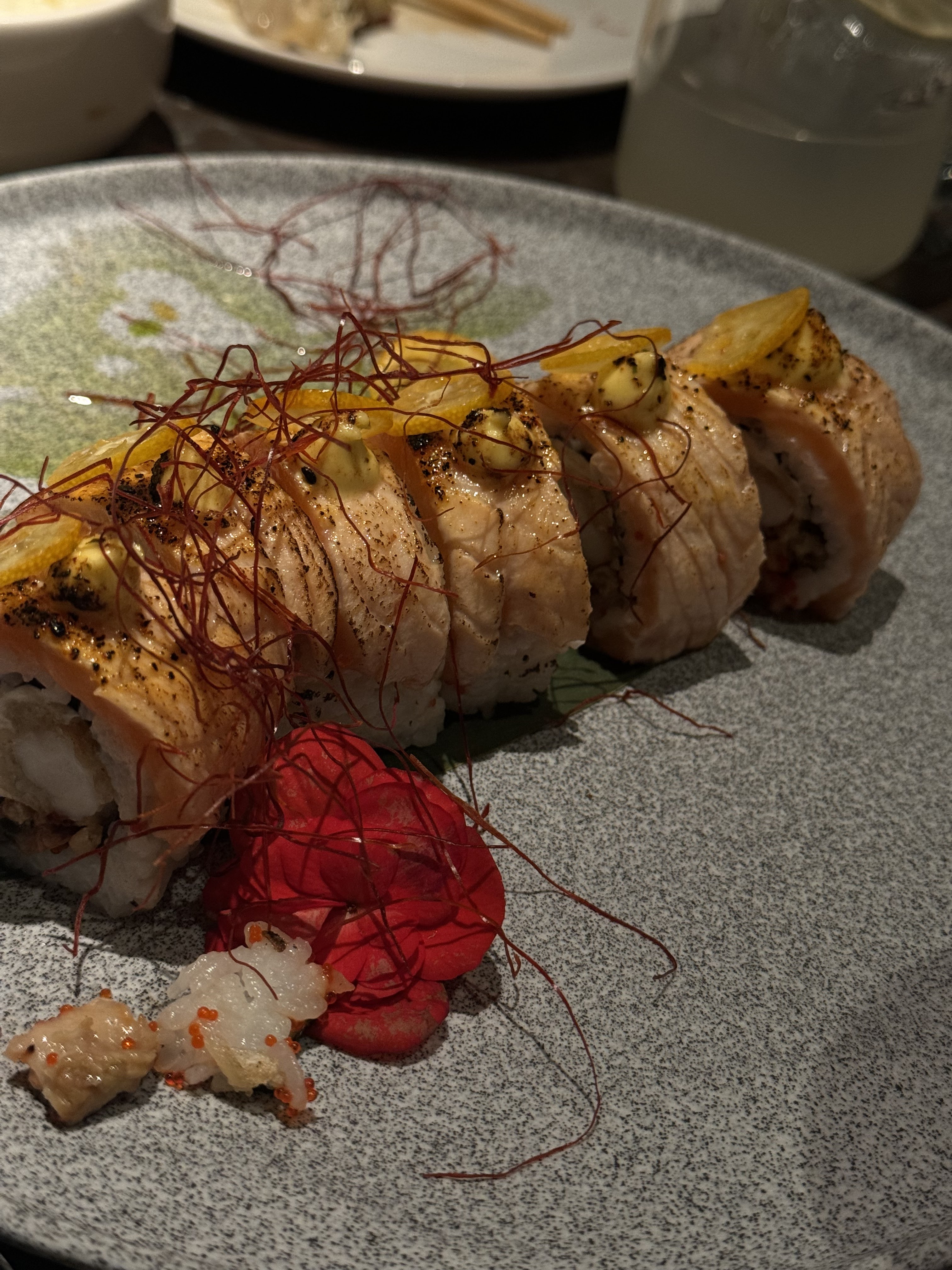 SHI SHI Asian bistro image 10