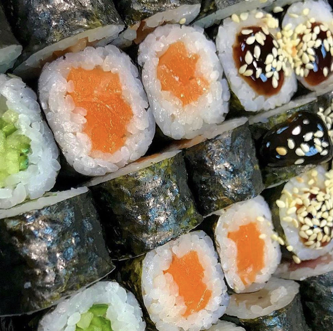 Inari sushi&seafood image 5