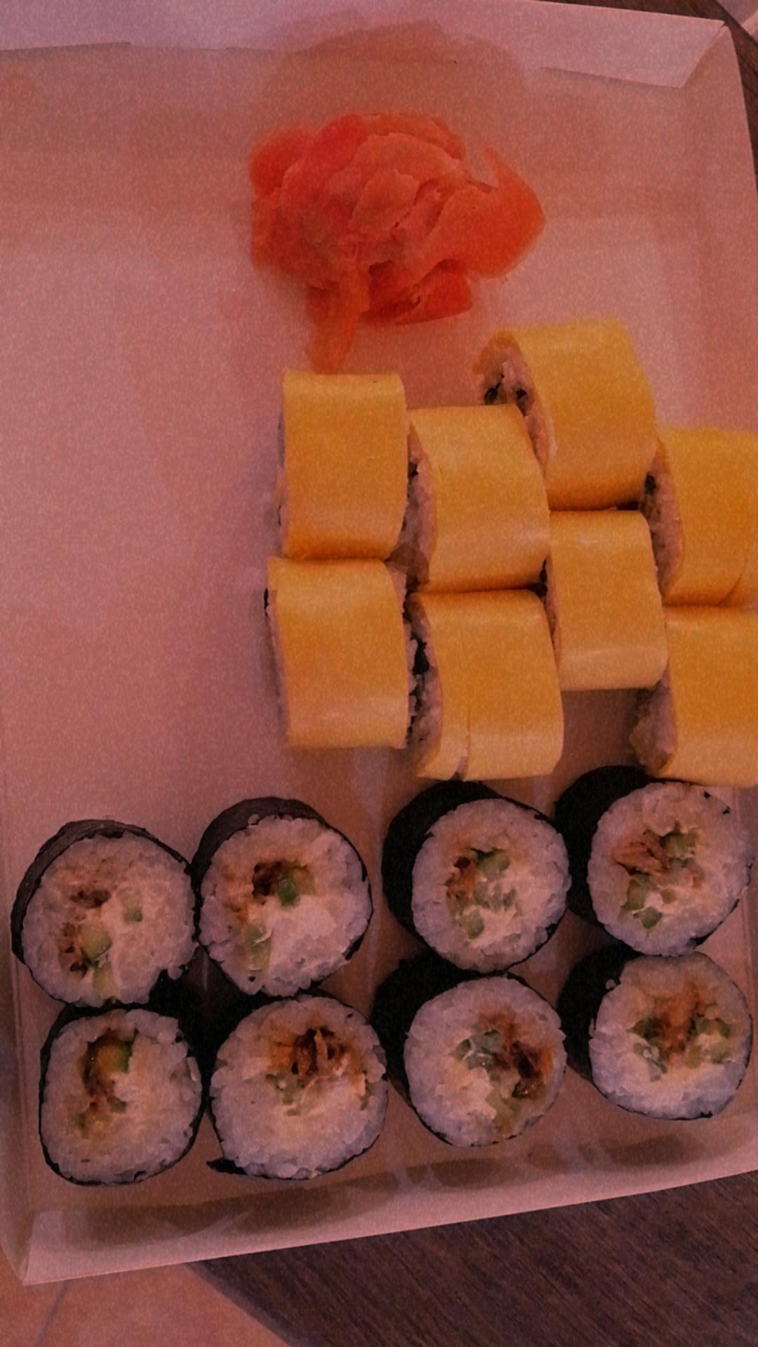 Inari sushi&seafood image 8