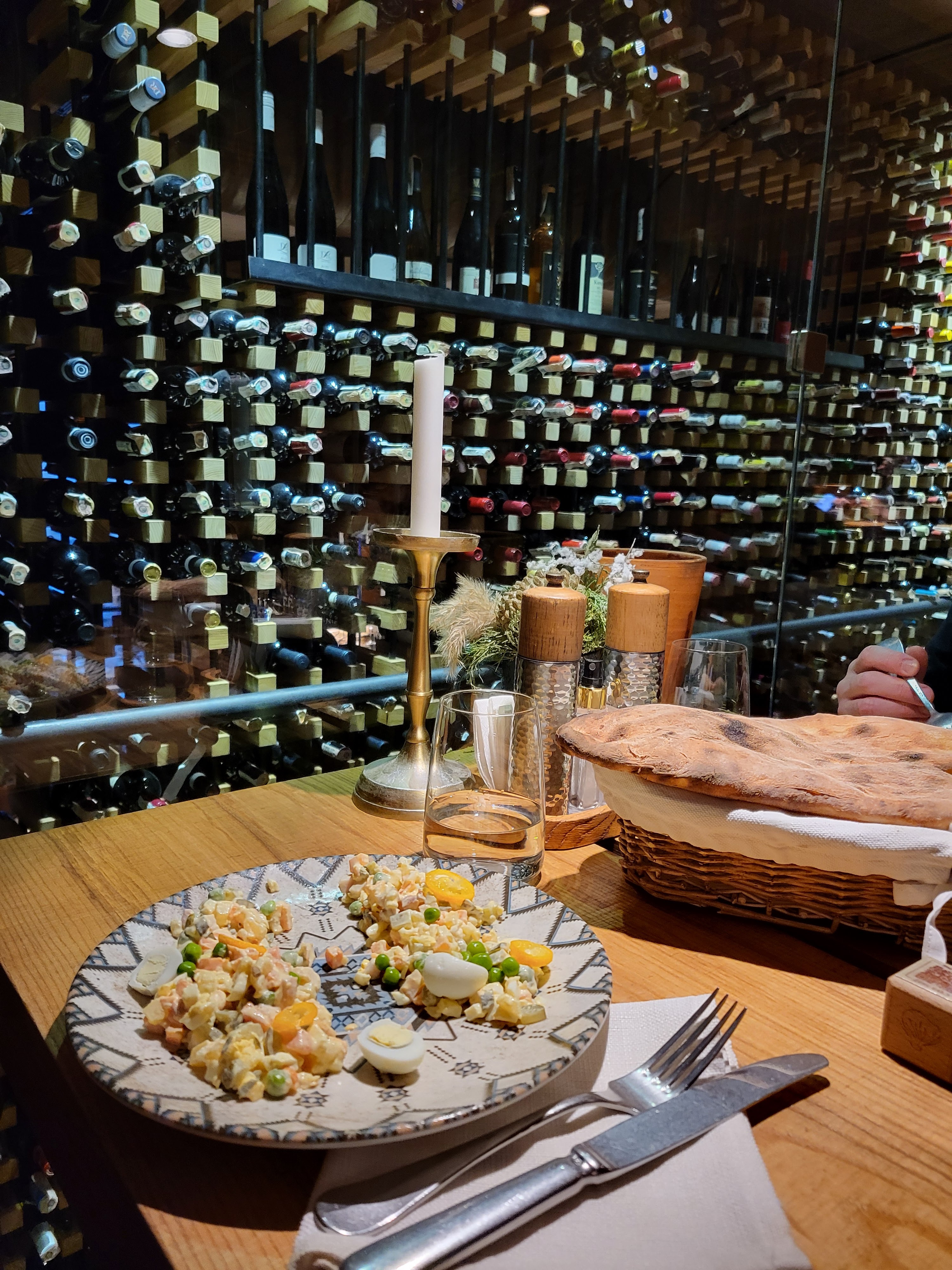 Салобіє - Ресторан сучасної грузинскої кухні image 3