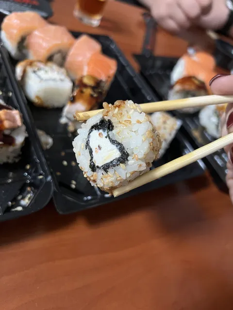 Osama Sushi image 6