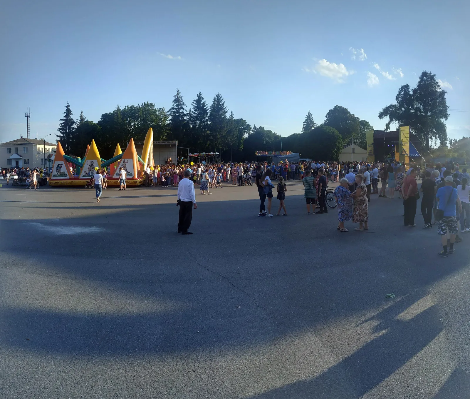 Sribnyy Hlobus image 3