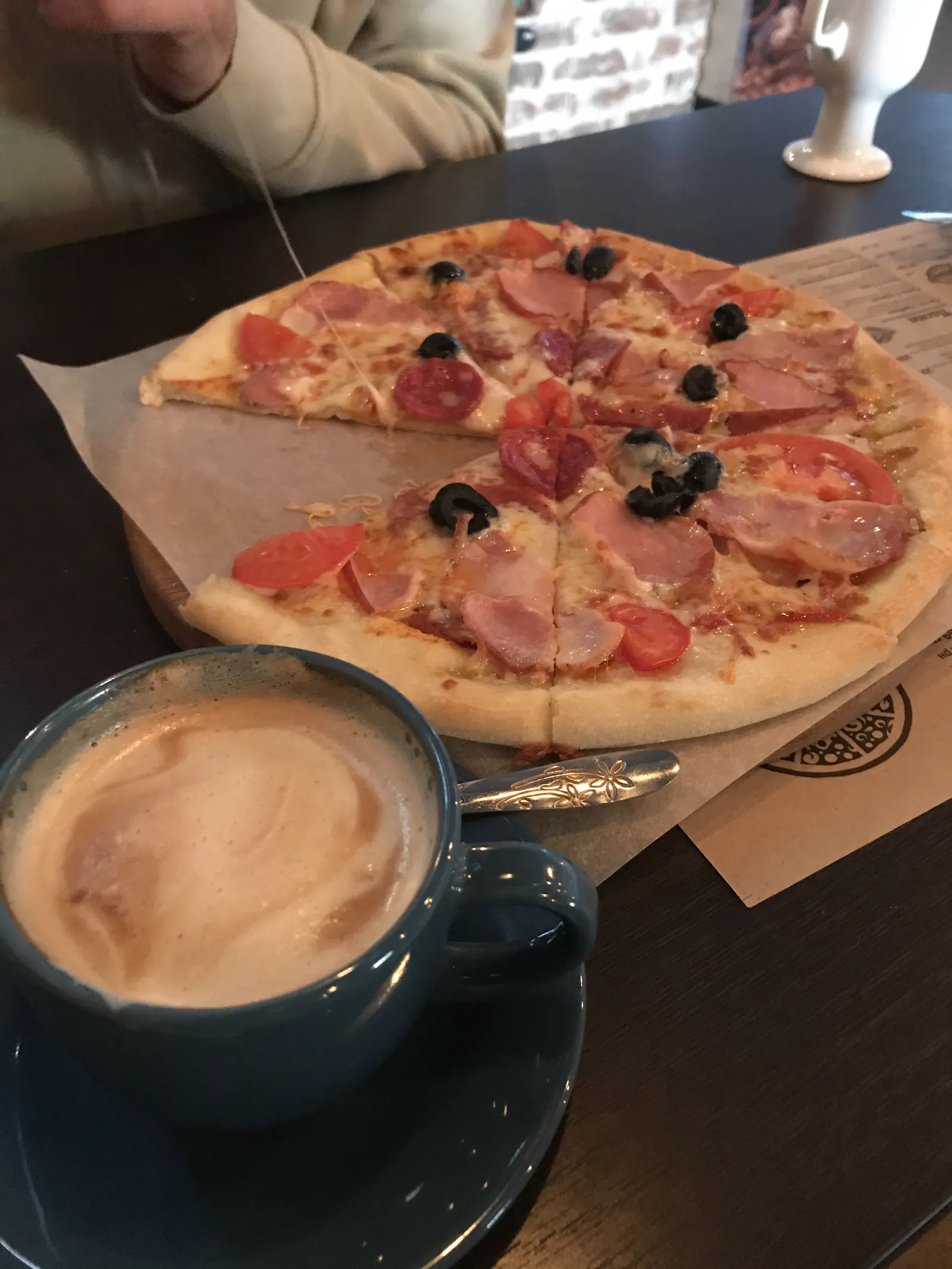 Bella Pizza image 3