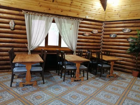 Sadivsʹka Kolyba image 3