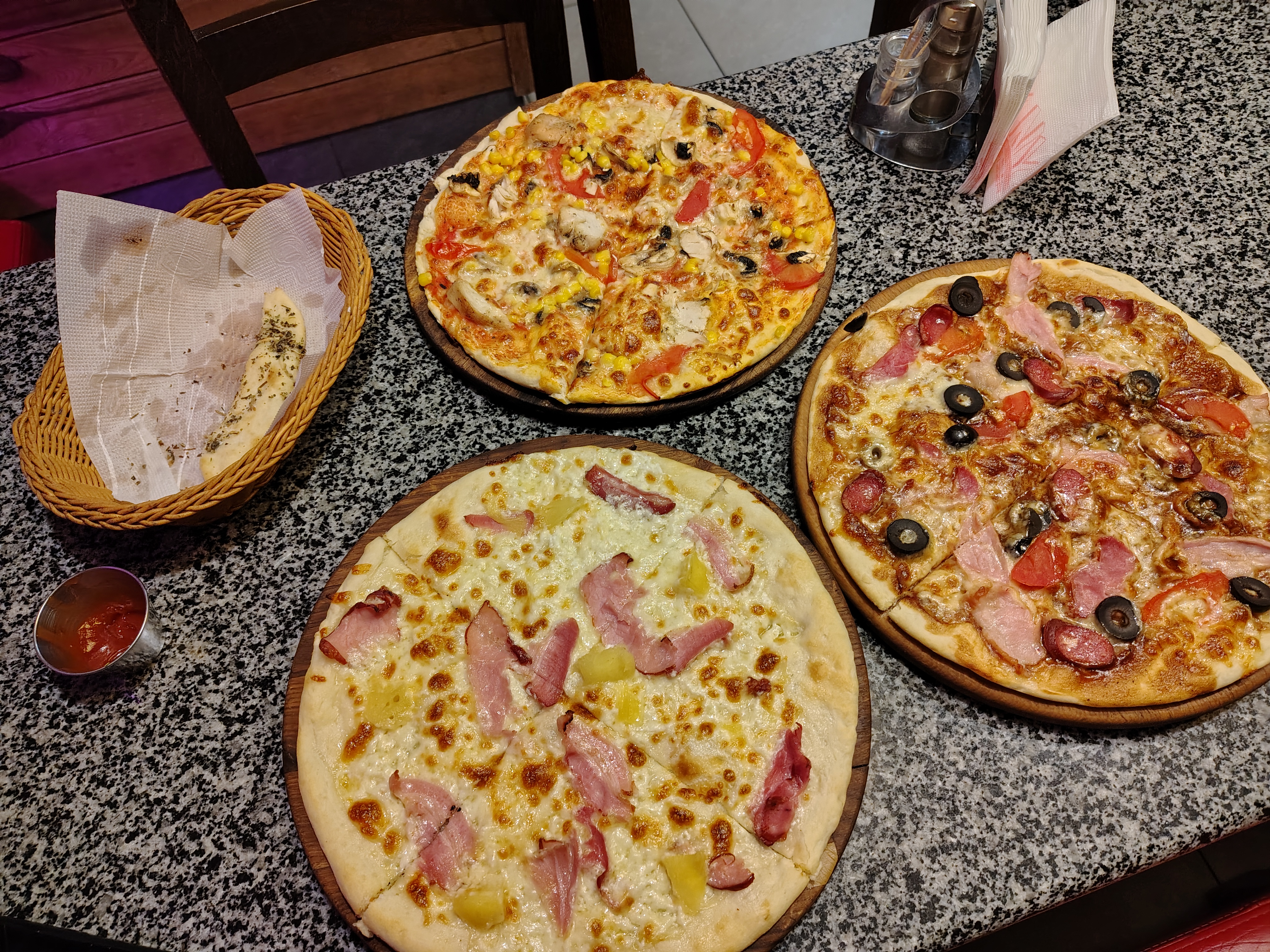 New York Street Pizza image 3