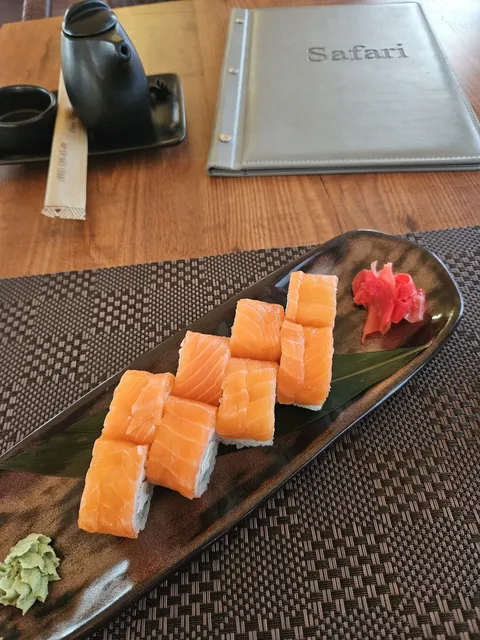 Safari image 6
