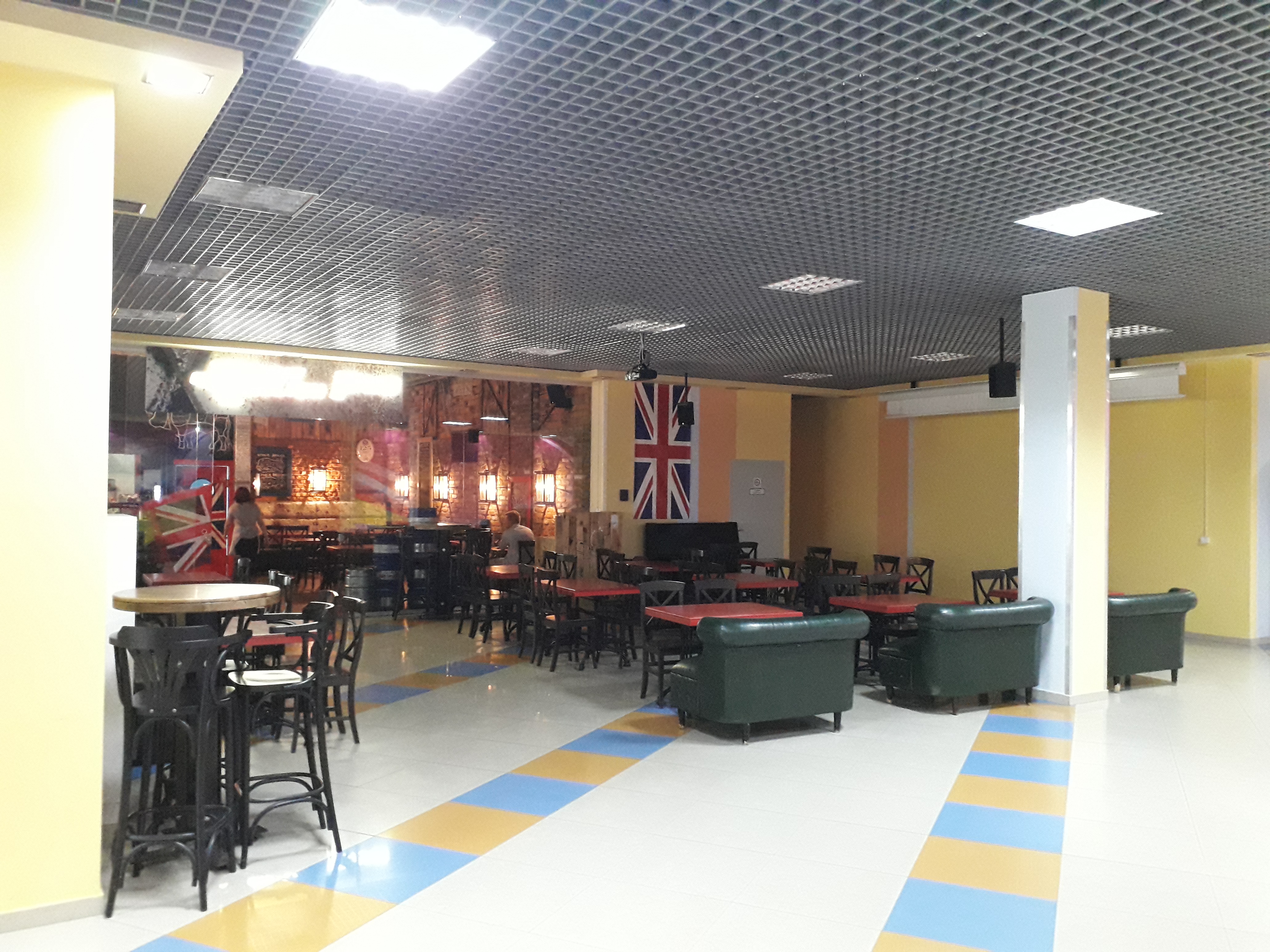 Johnny English image 4