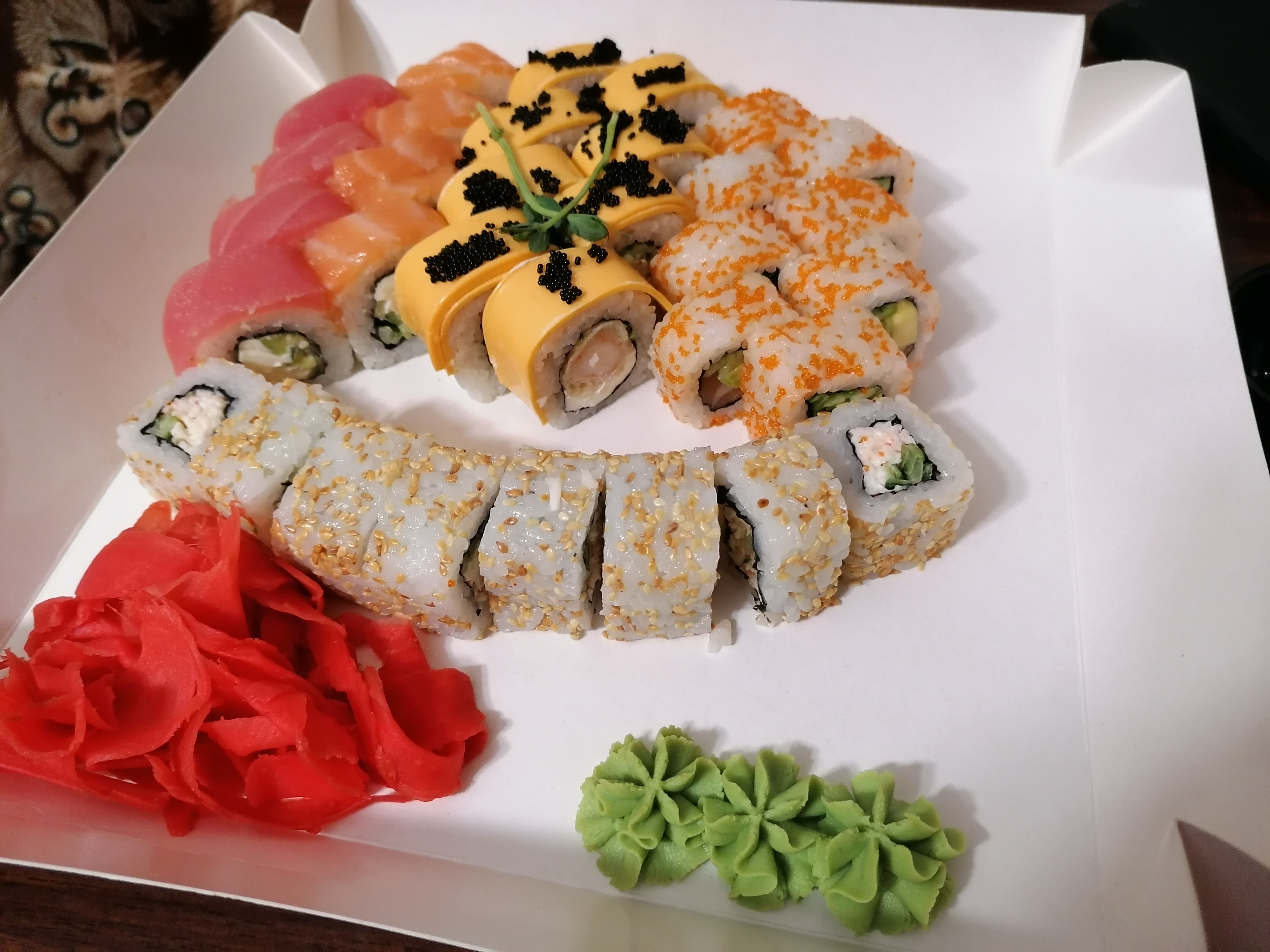 Хочу Sushi-Pizza & Grill image 2