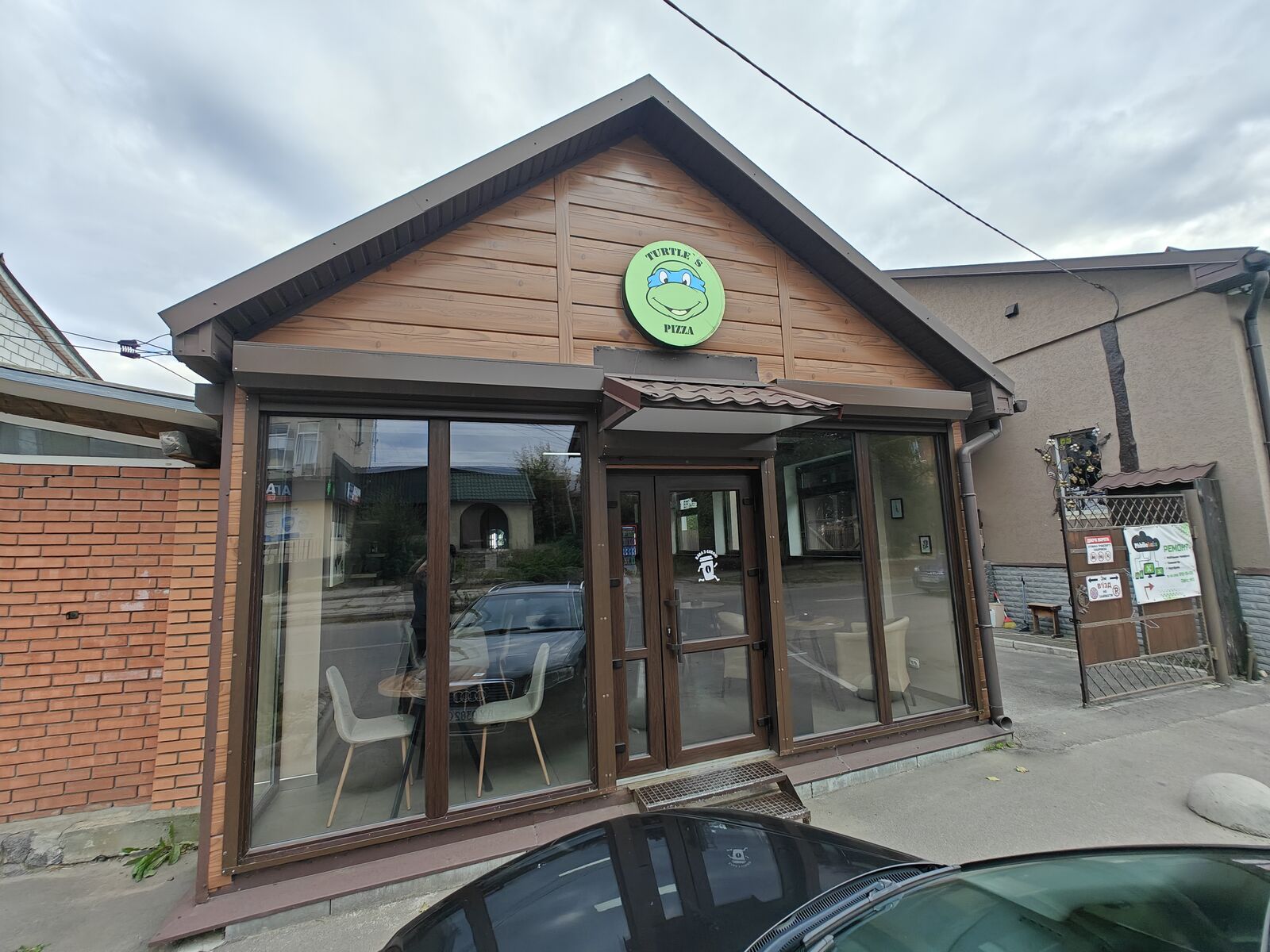 Turtles Pizza image 3