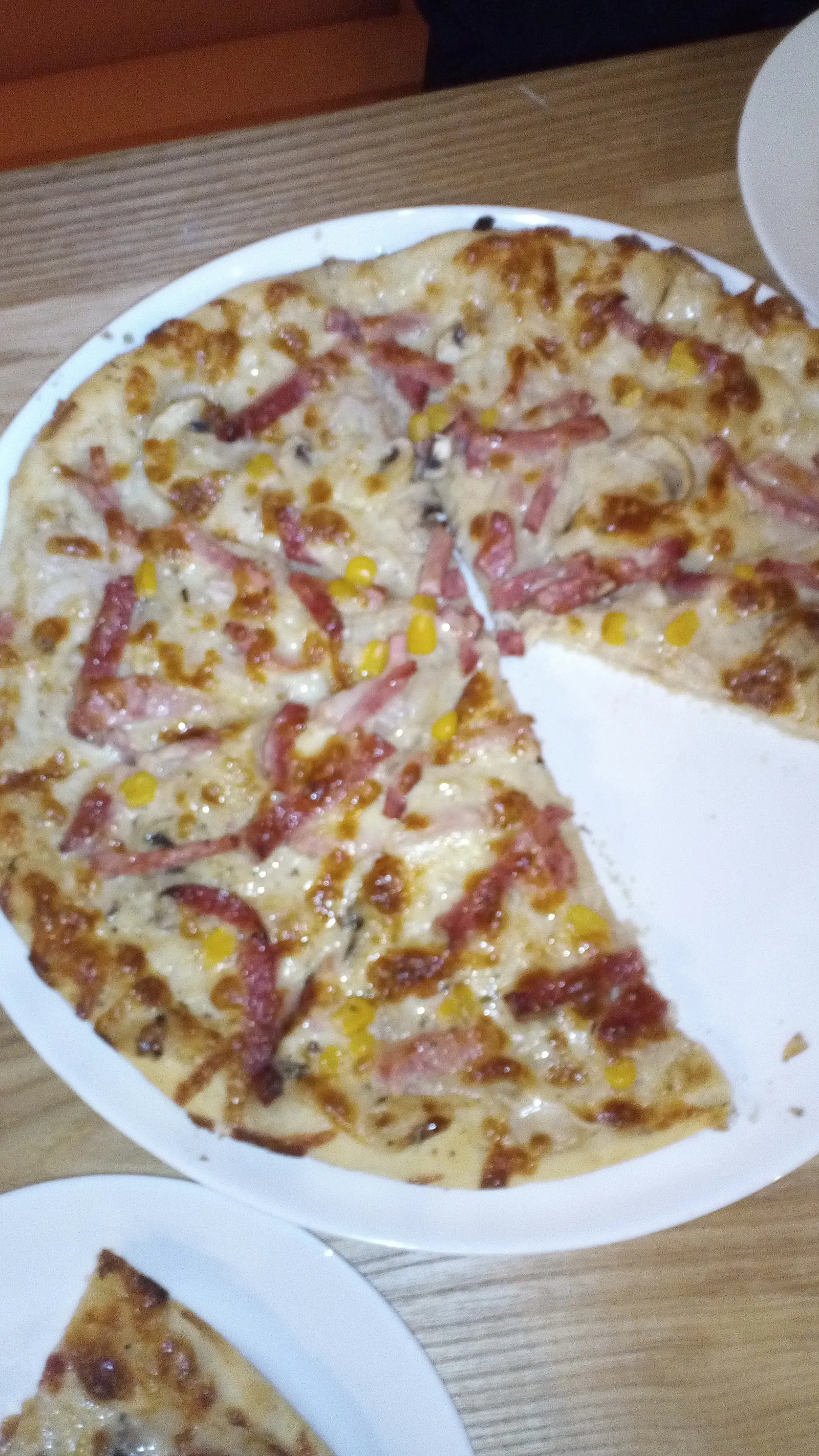 dat's pizza image 8