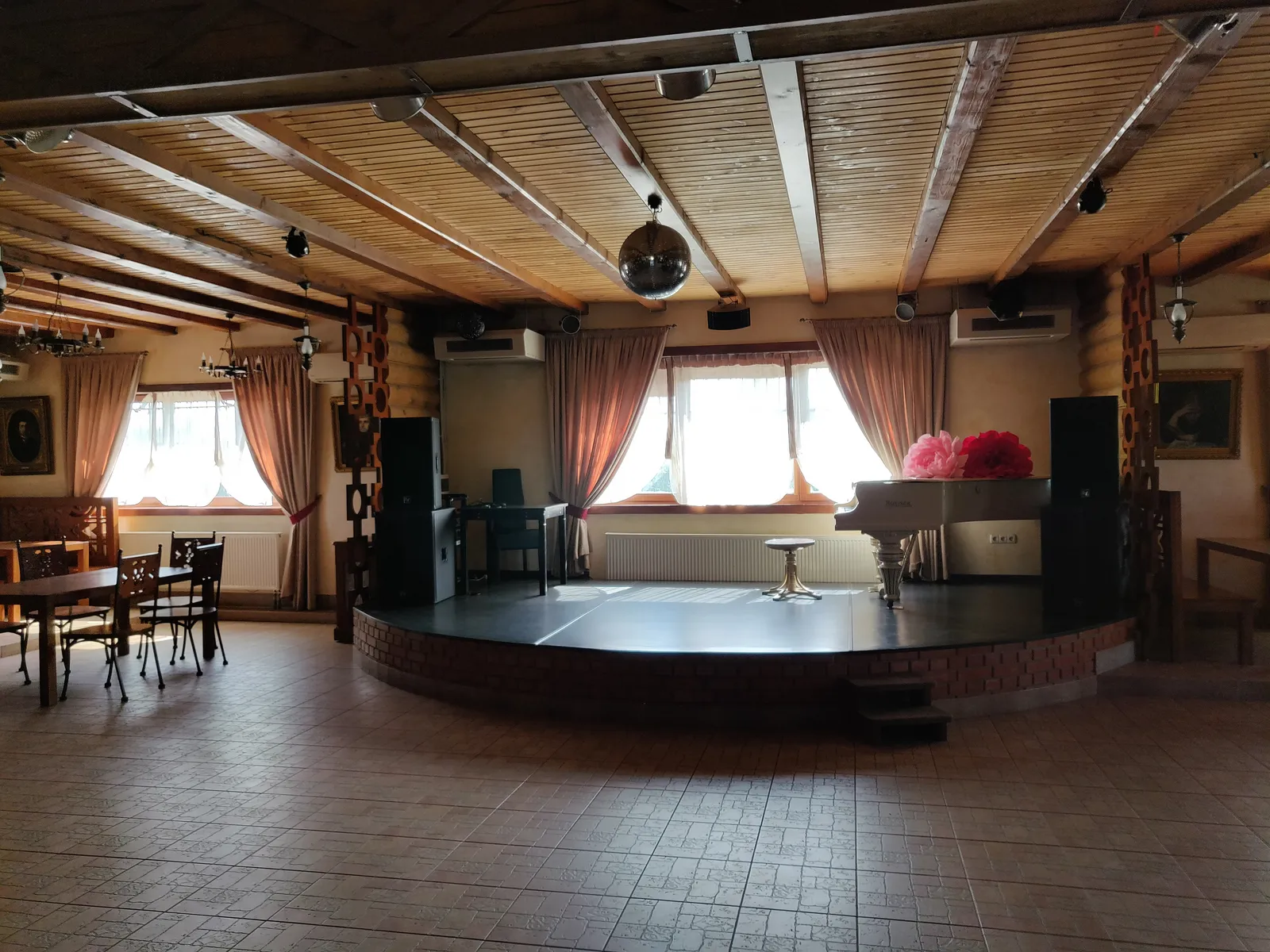 Gold Club image 10