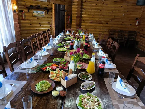 Гостинний комплекс «Ізба» image 1