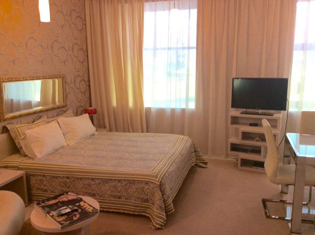 Business Hotel image 1