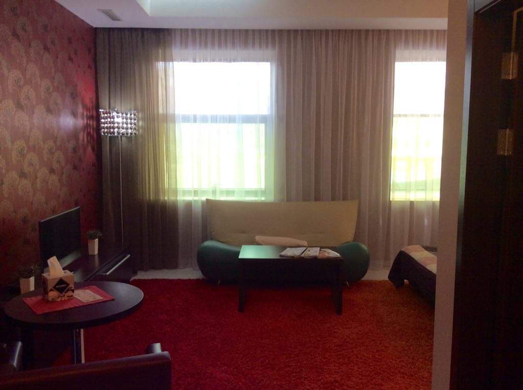 Business Hotel image 5