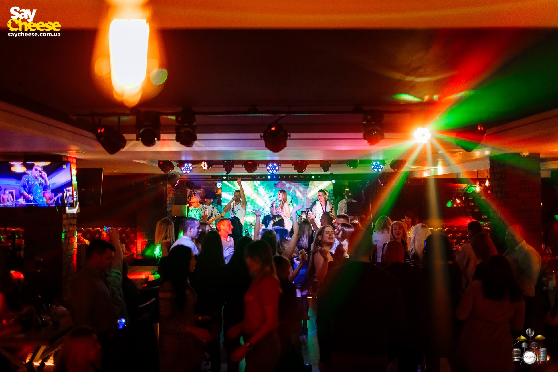 Анжис Хол. Смачний Шоу ресторан image 3