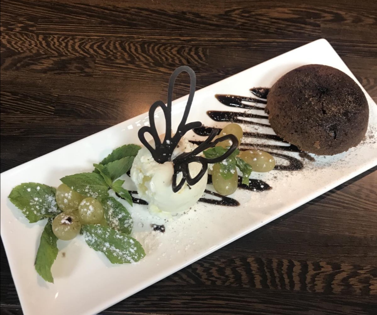 Capri Pizza image 10