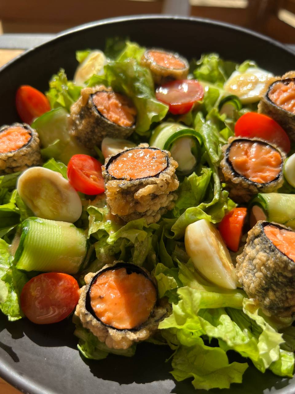 Vikitoria sushi & pizza image 9