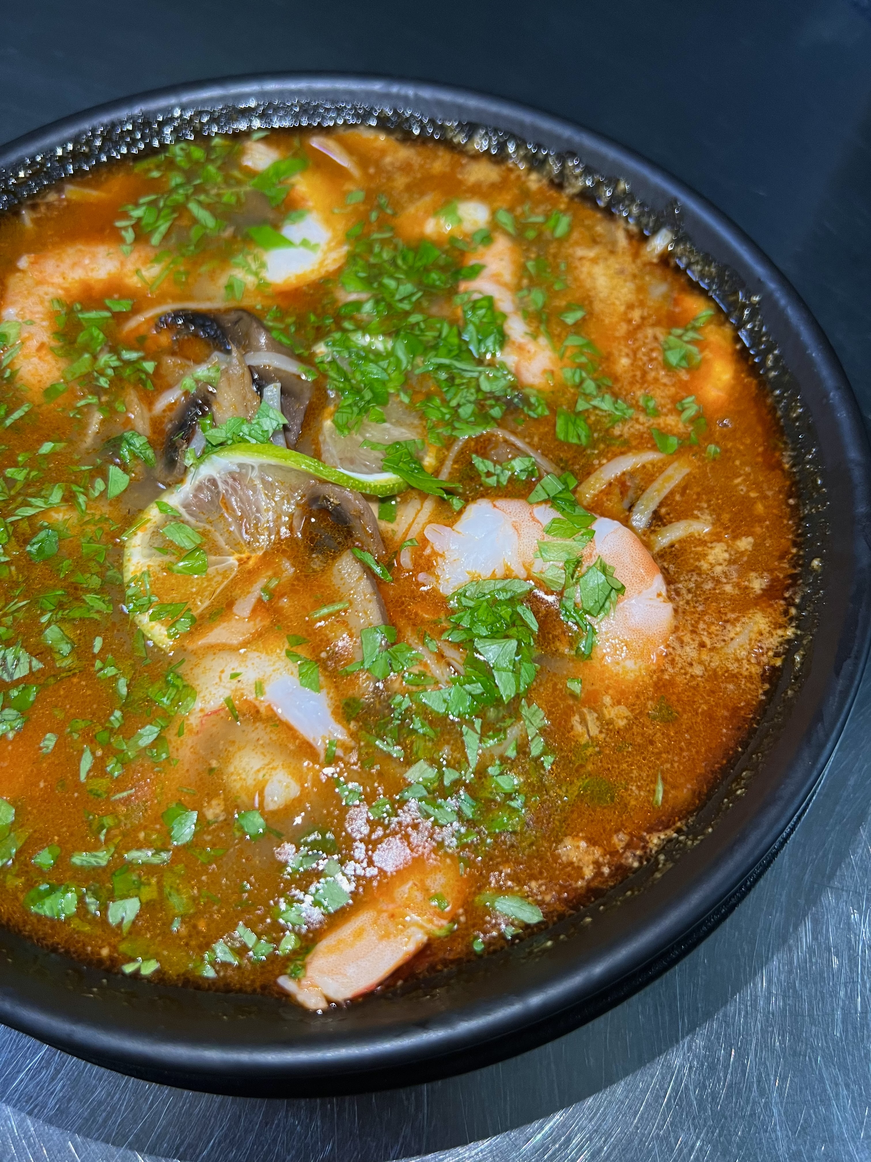 Vikitoria sushi & pizza image 10