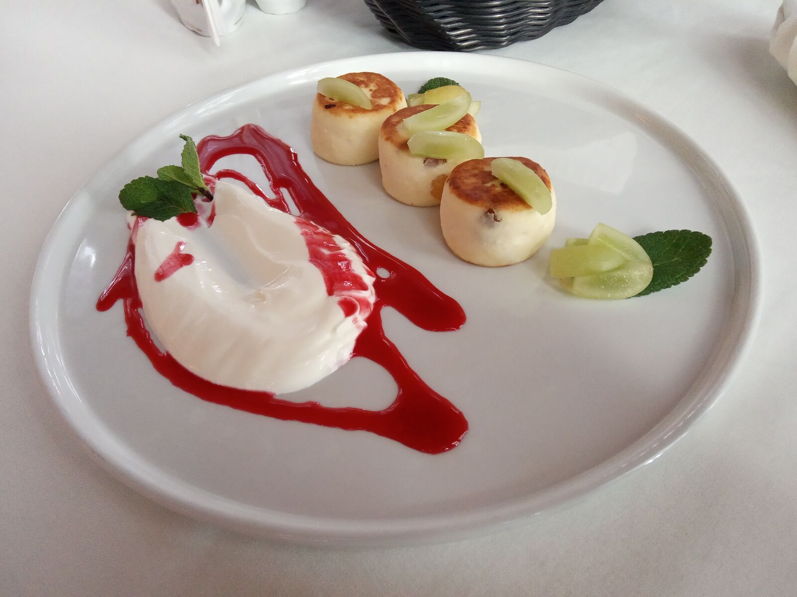 Polit image 7