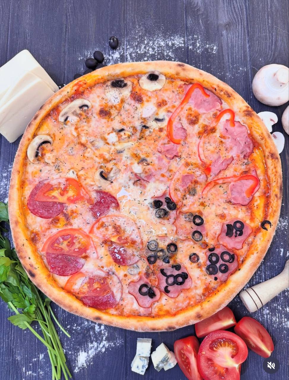 OK Cafe pizza & sushi image 3