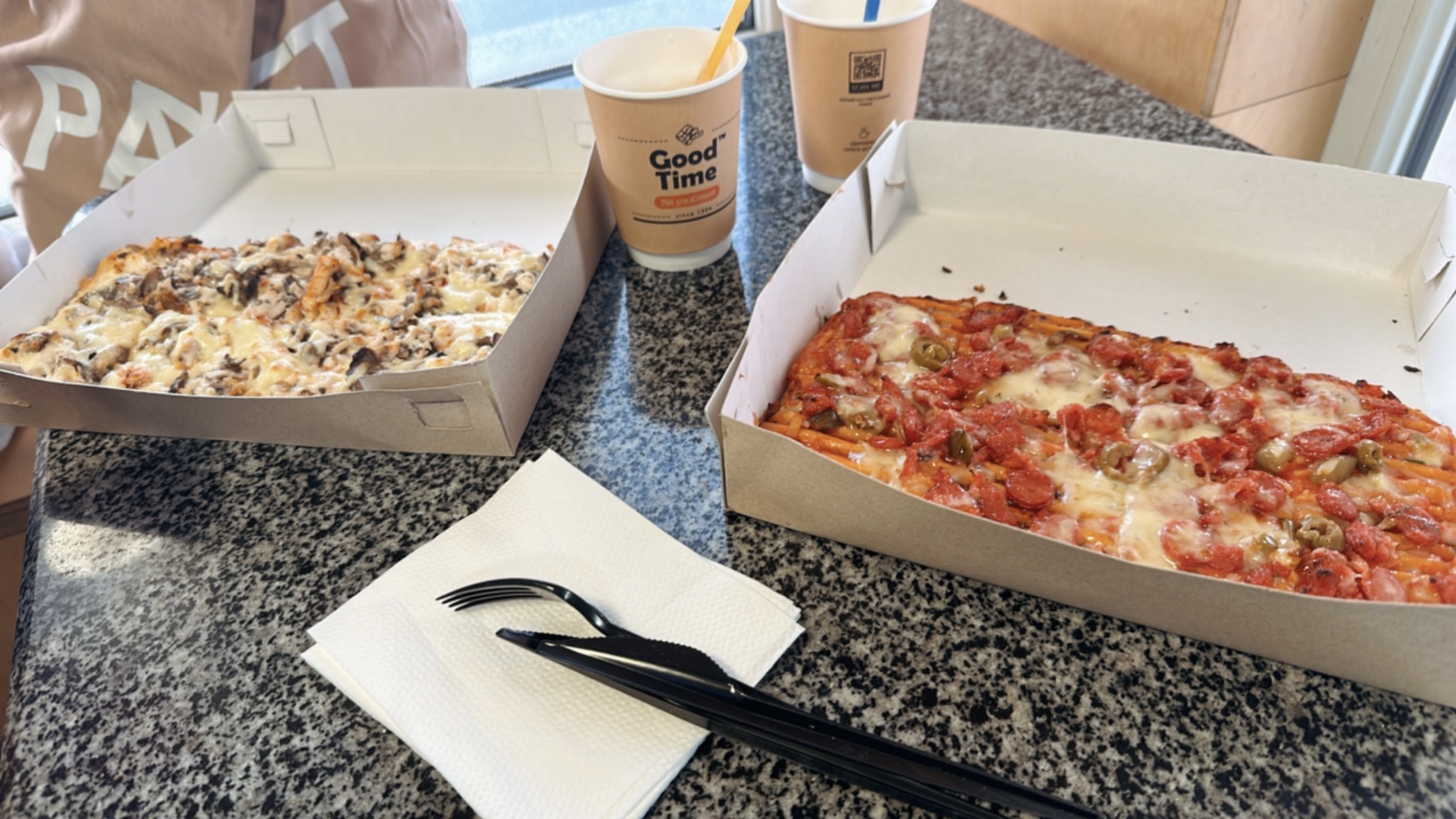 Пицца, салаты, сэндвичи image 6