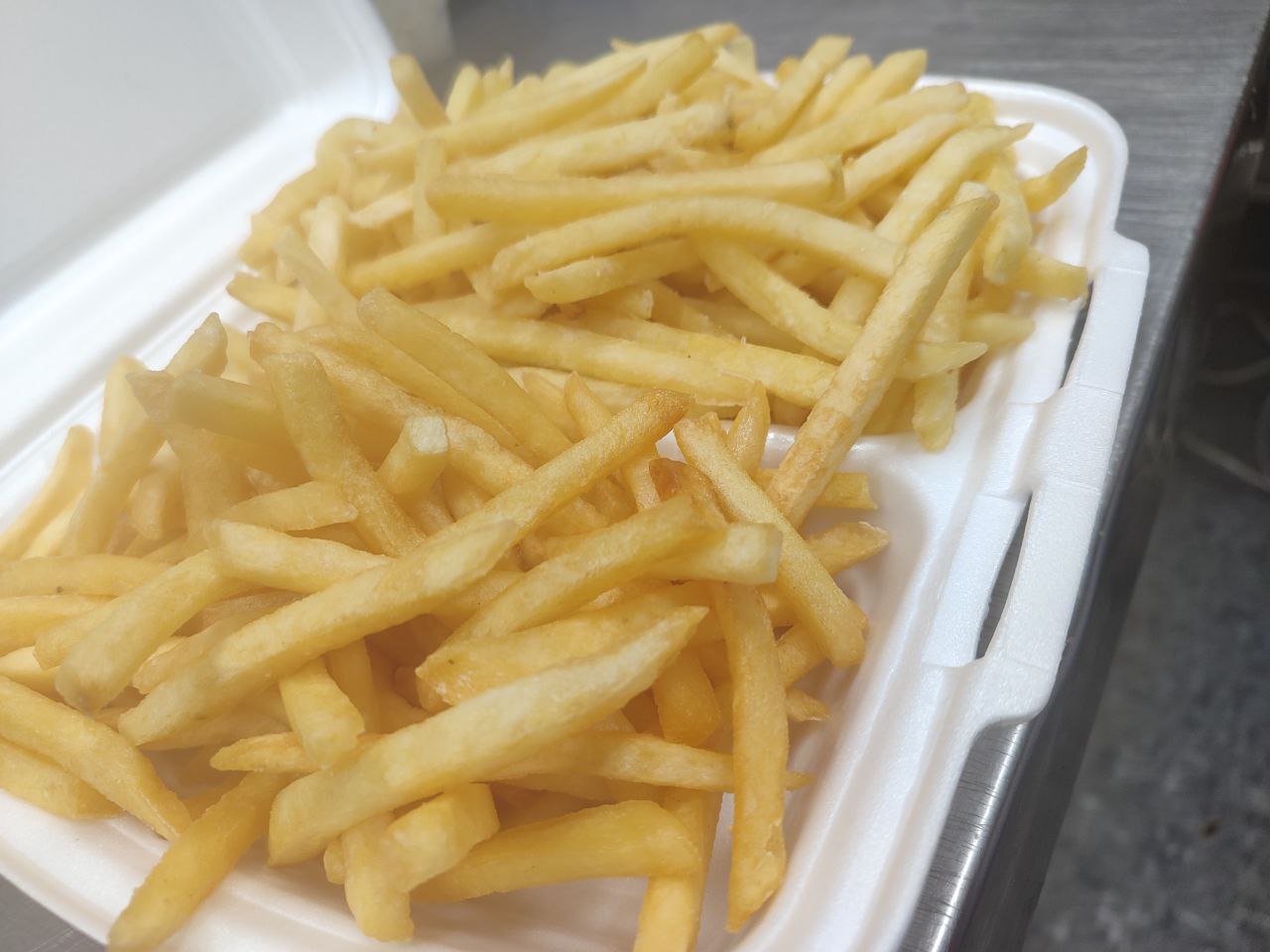 FAMILY FINE FOOD image 2