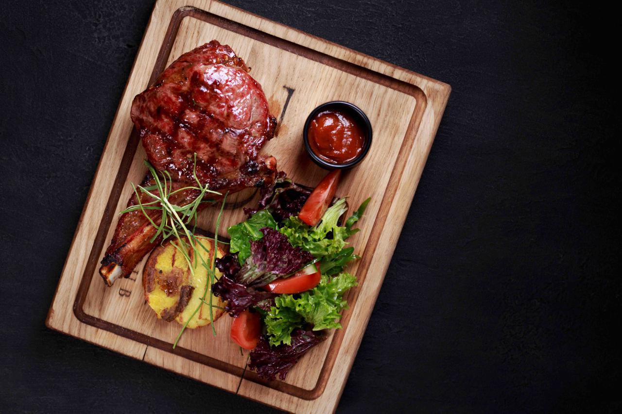 Zori Meat Gastropub image 2