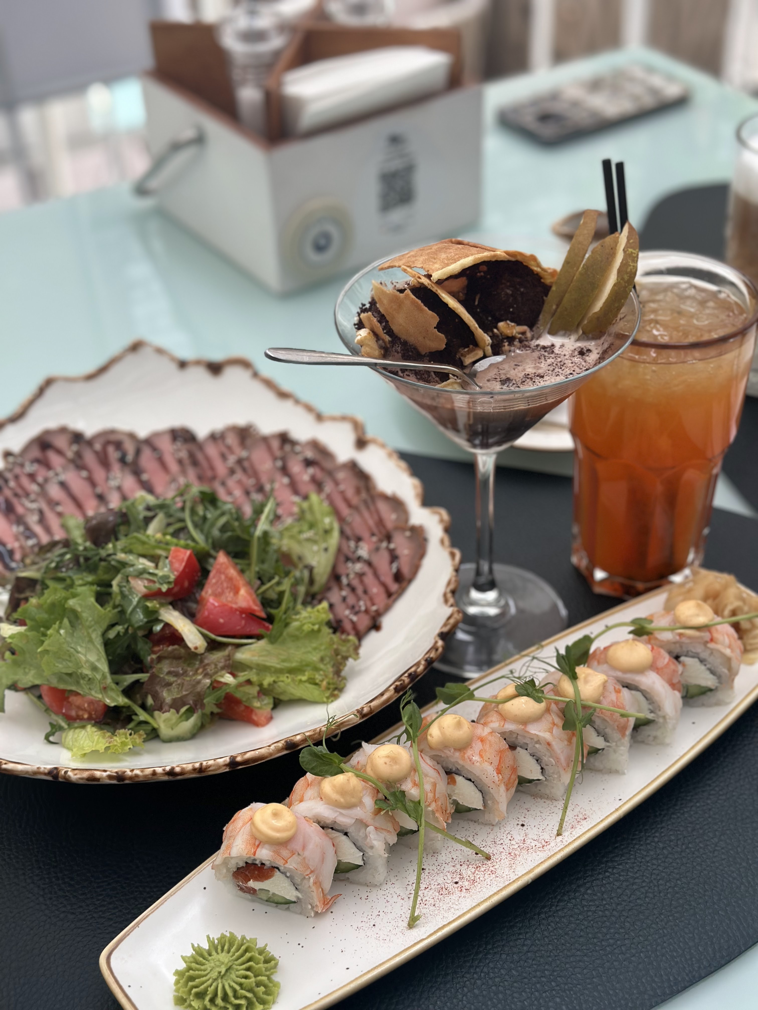 White Garden image 6