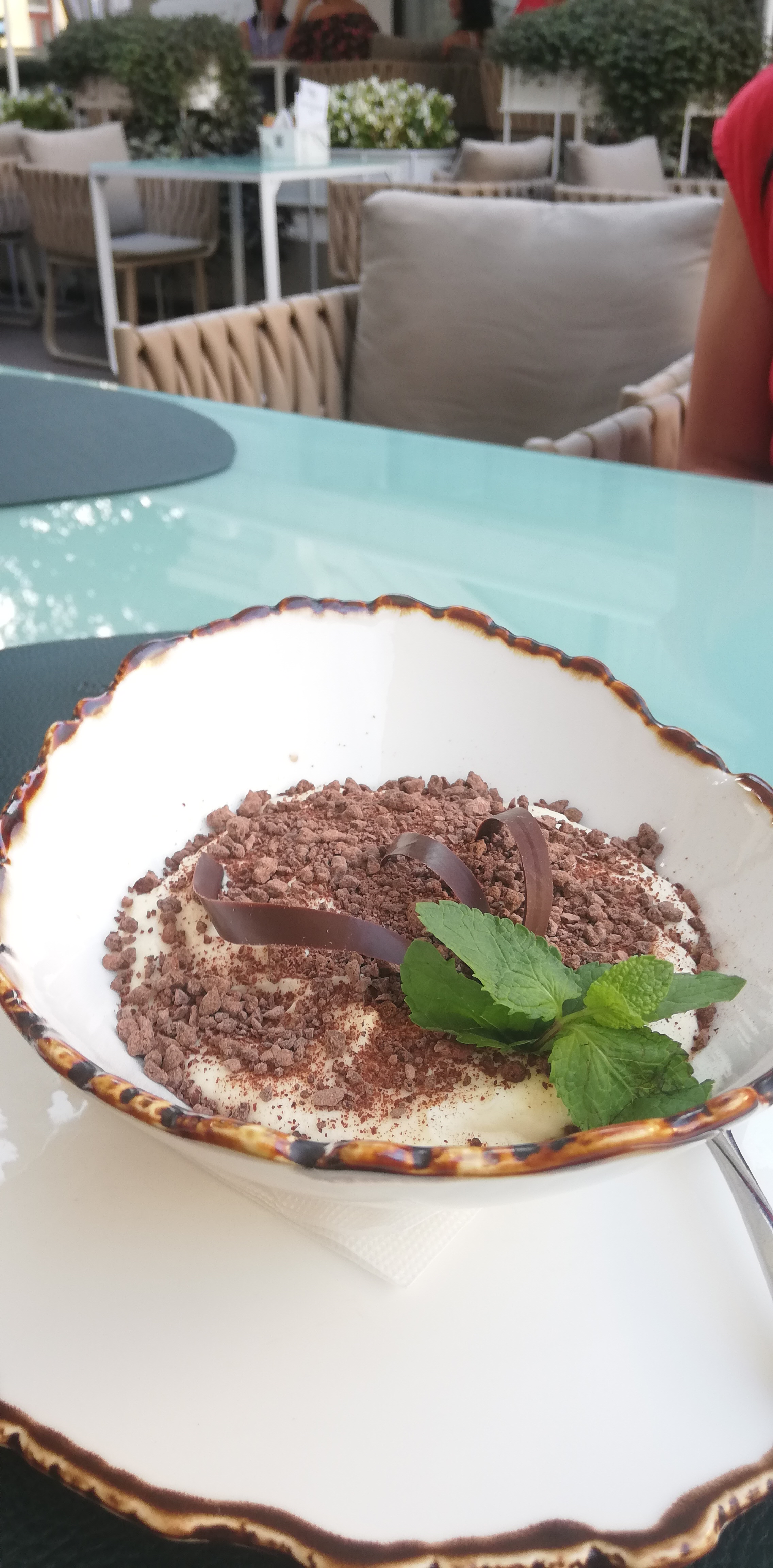 White Garden image 10