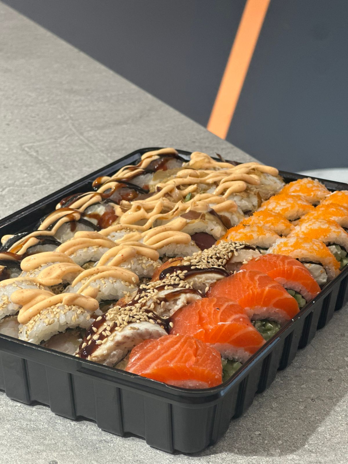 SUSHI USHI - ДОСТАВКА СУШІ ХАРКІВ image 8