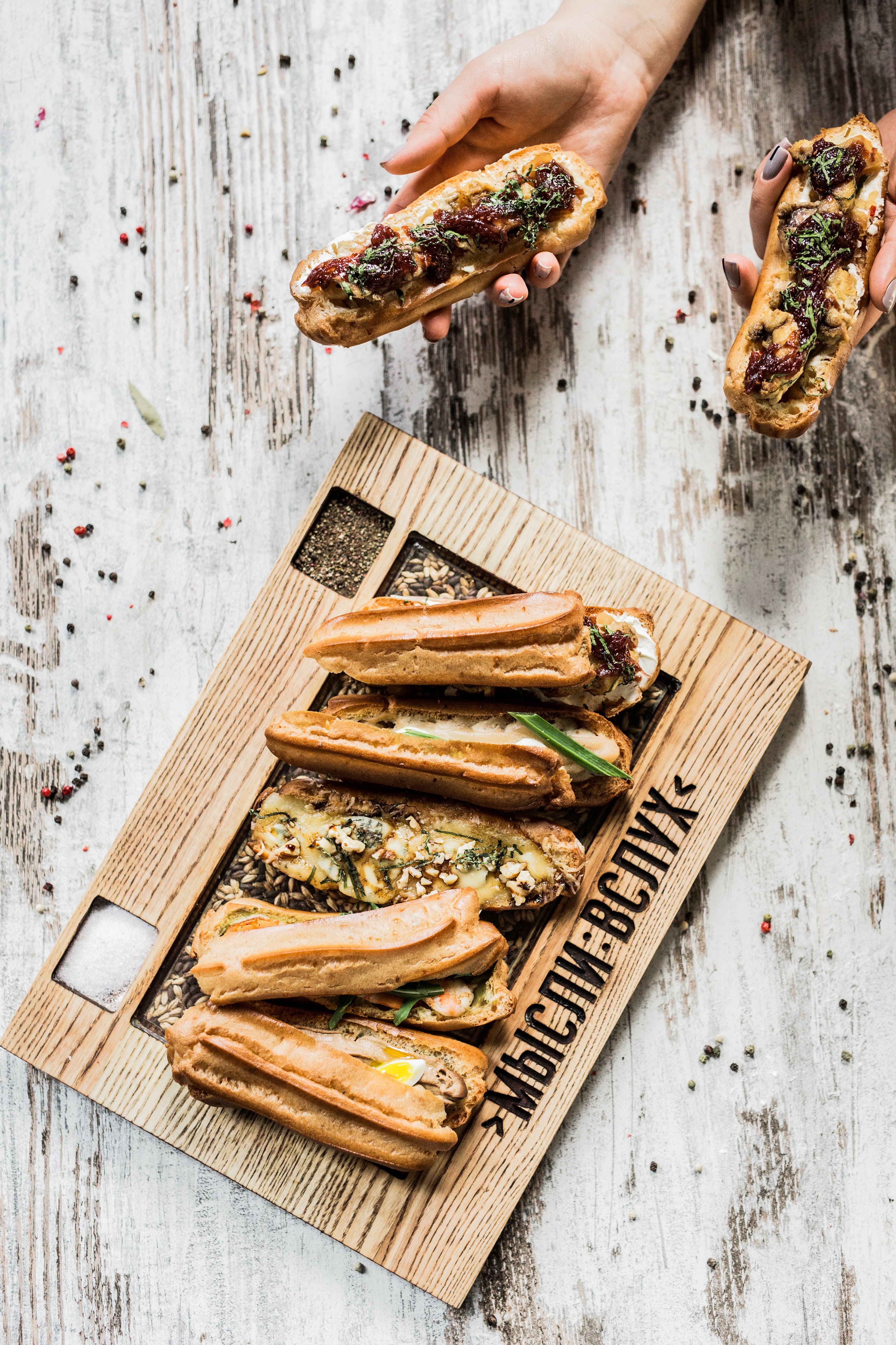 Dumky Vholos image 2