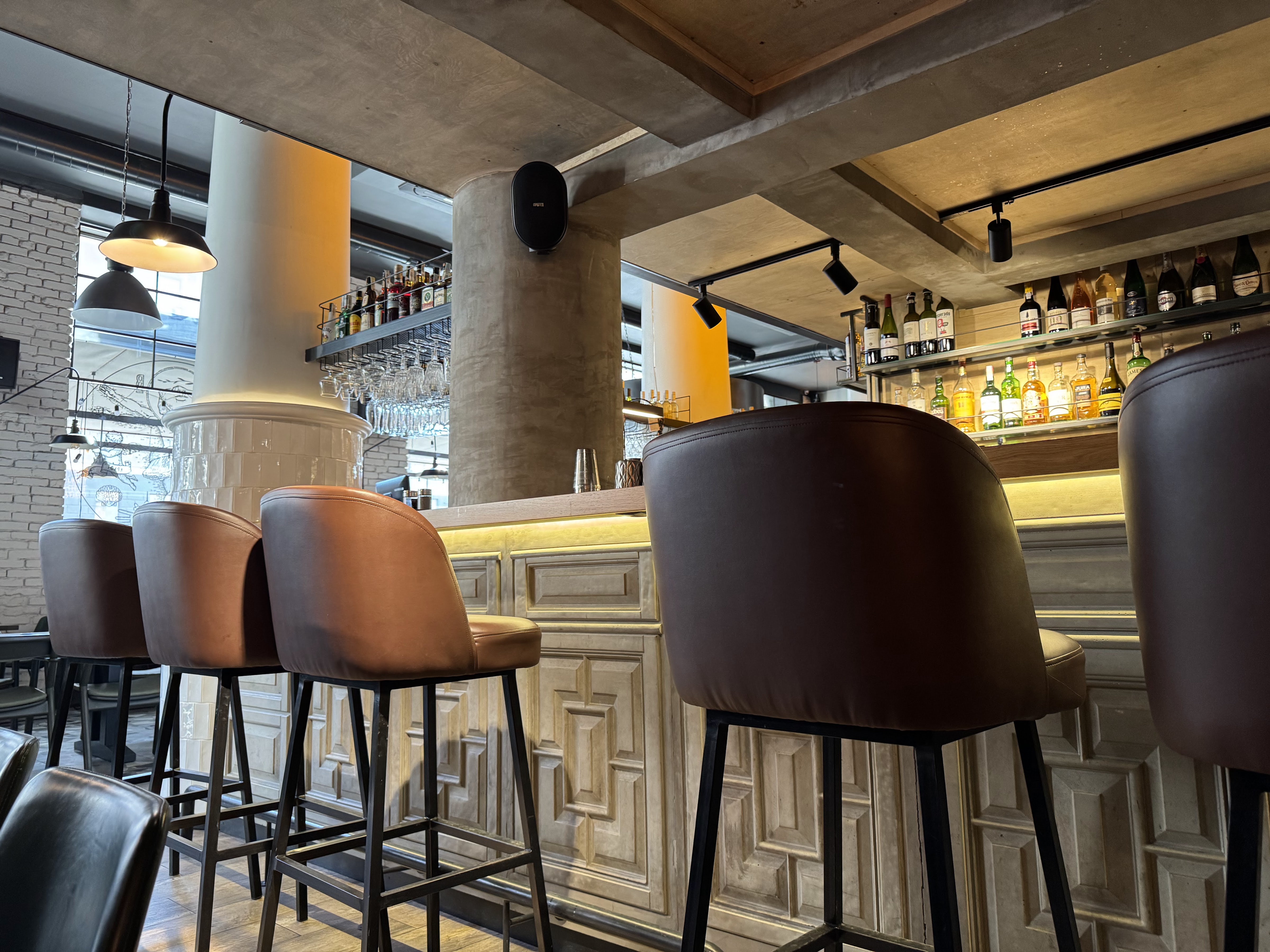 Dumky Vholos image 4