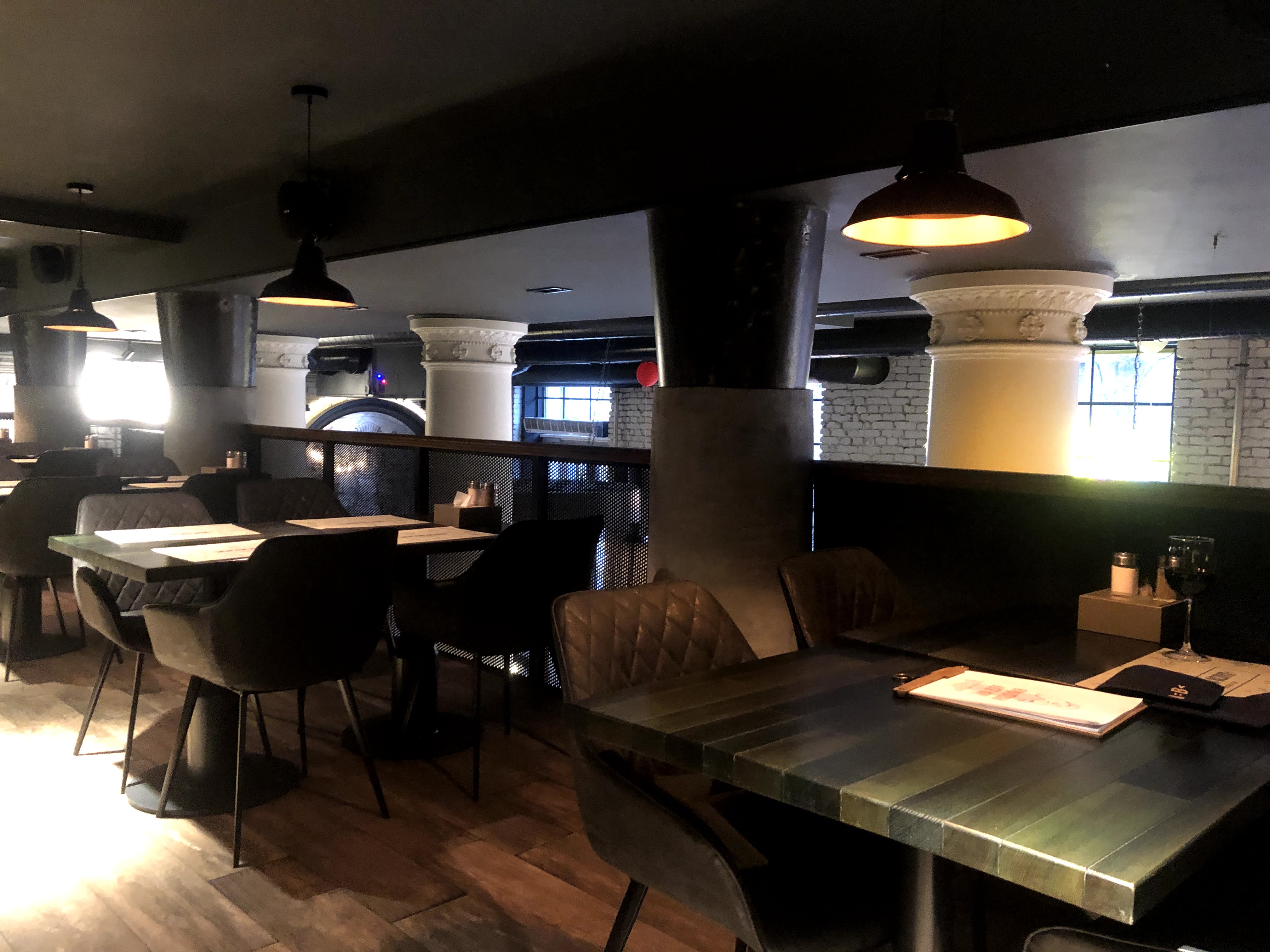 Dumky Vholos image 5