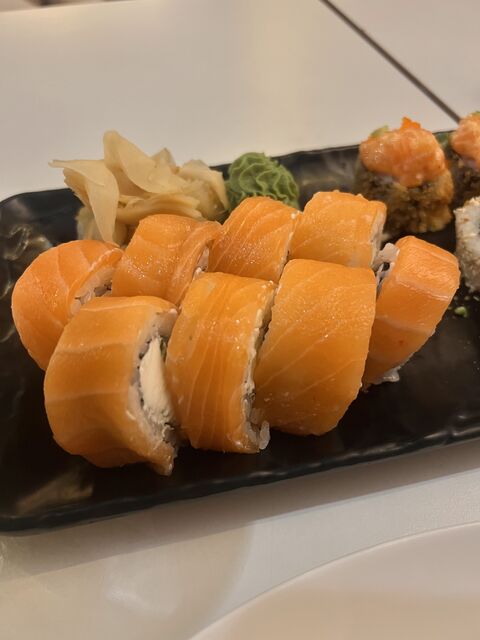 Roll Club image 4