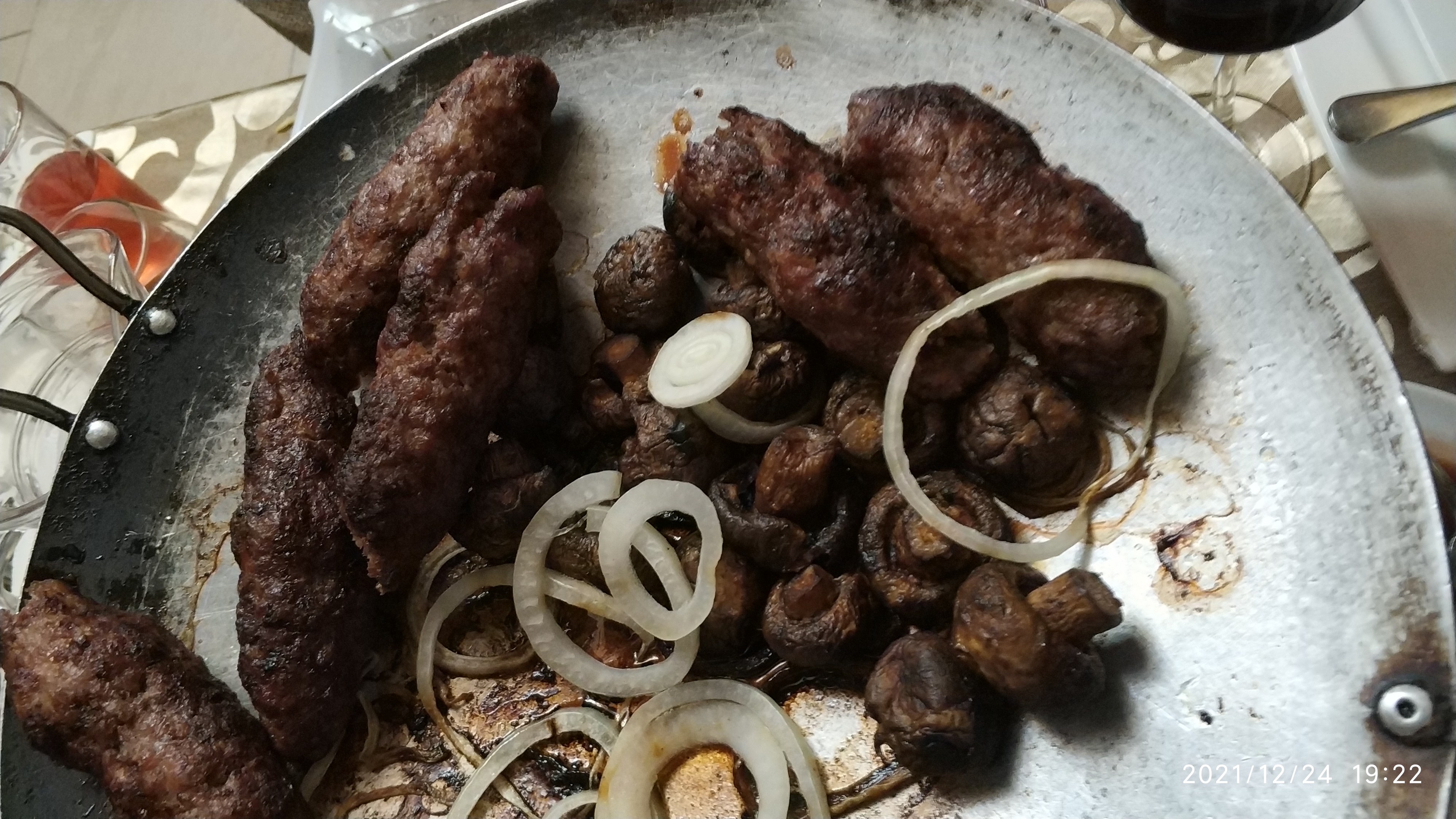 Ресторан "Holiday" image 9