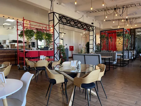 Byduwelna restoracja image 1