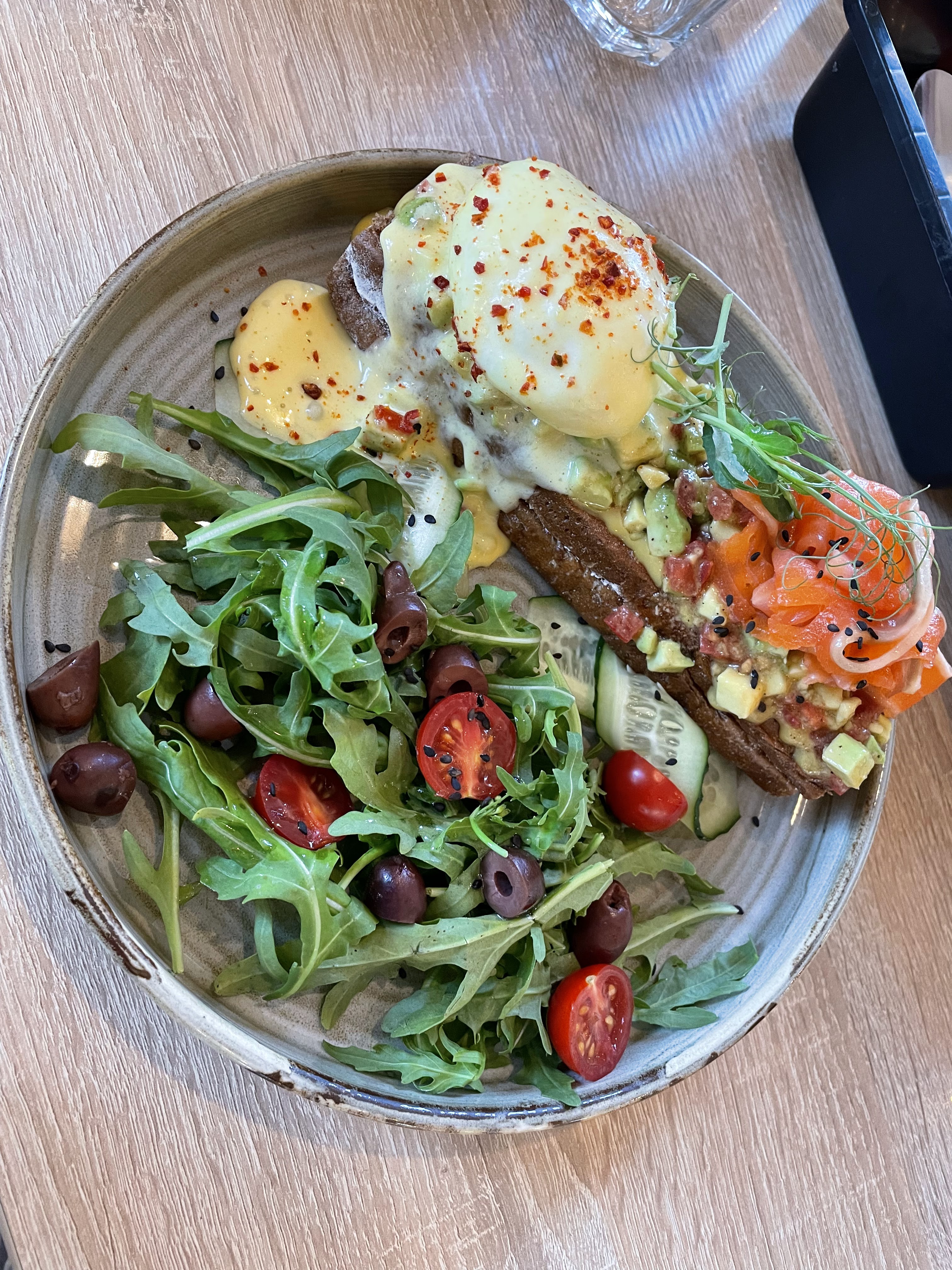 Byduwelna restoracja image 4